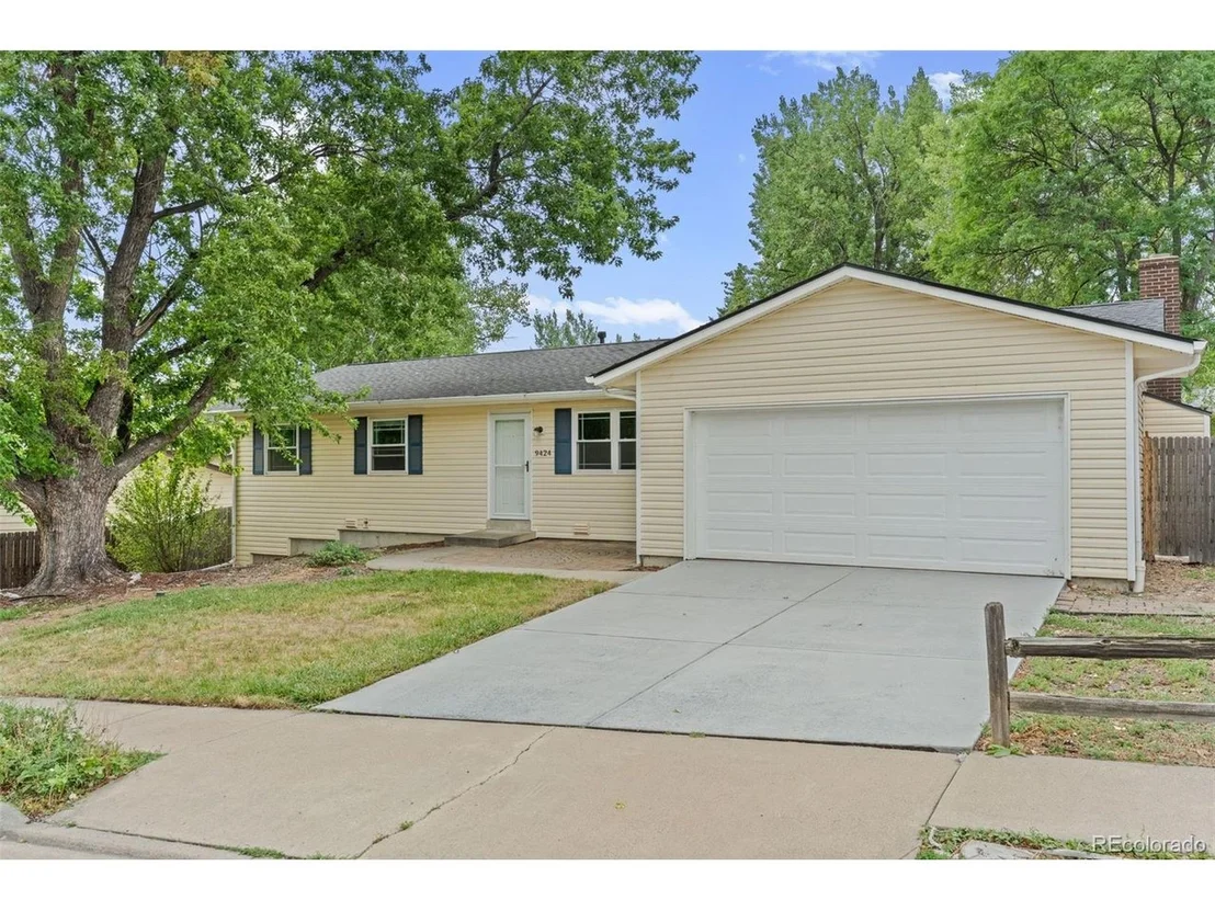 Photo of 9424 W 75th Way