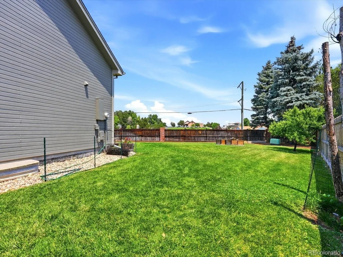 Photo of 3863 W 63rd Pl