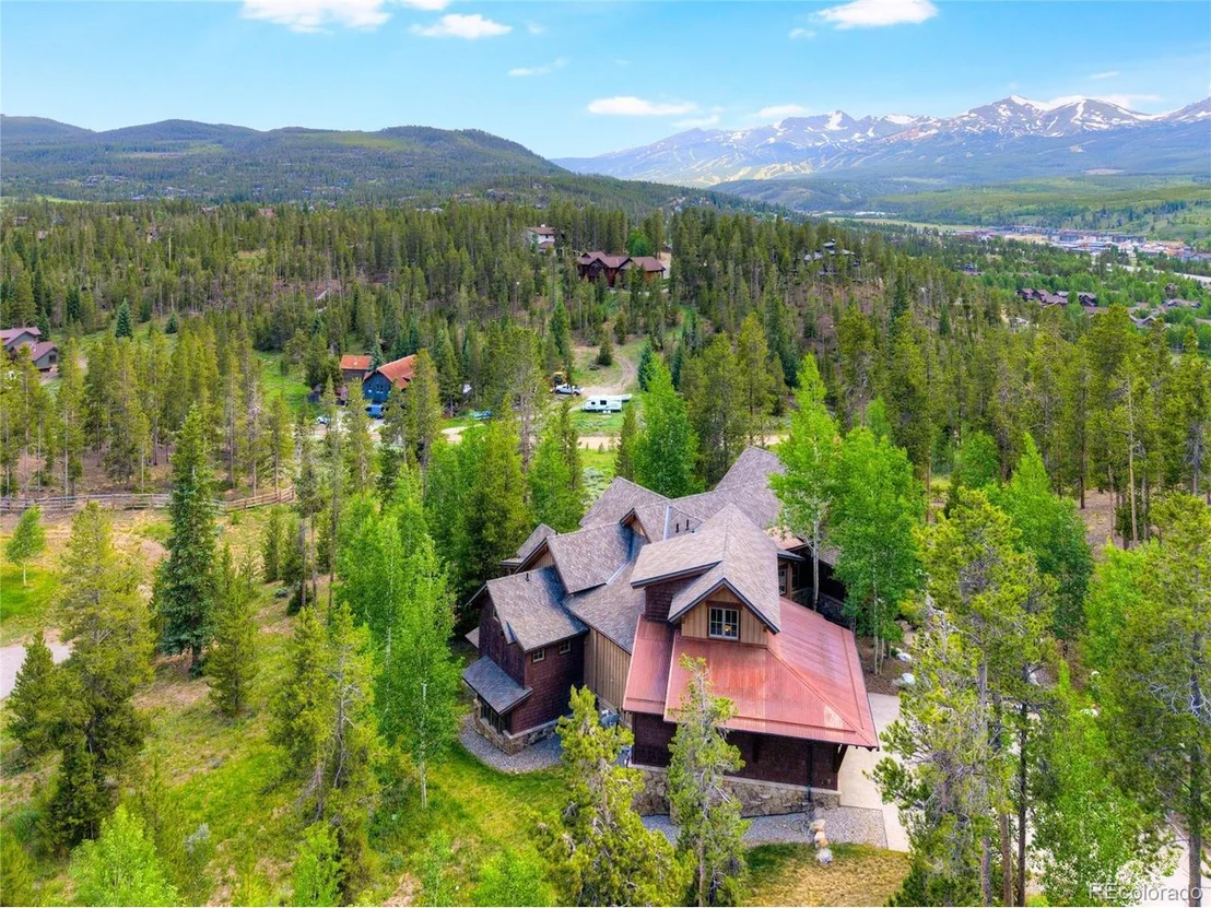 Photo of 805 Highfield Trl