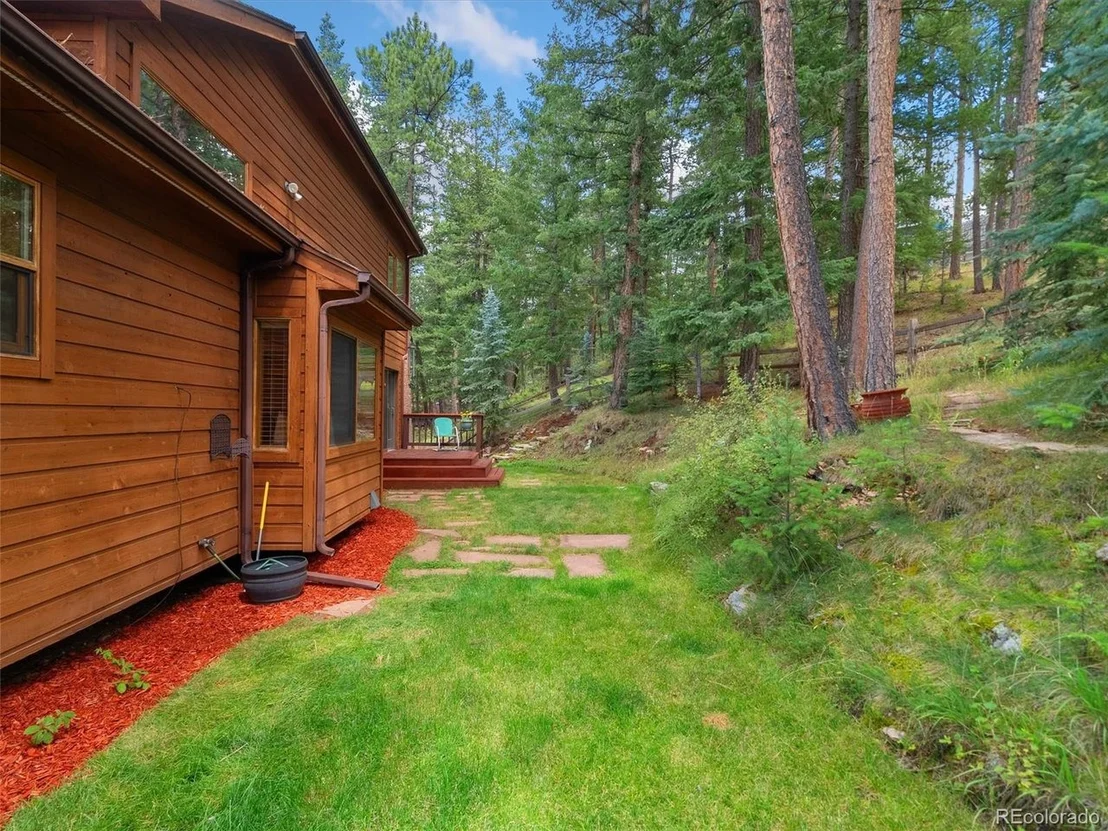 Photo of 27336 Mountain Park Rd