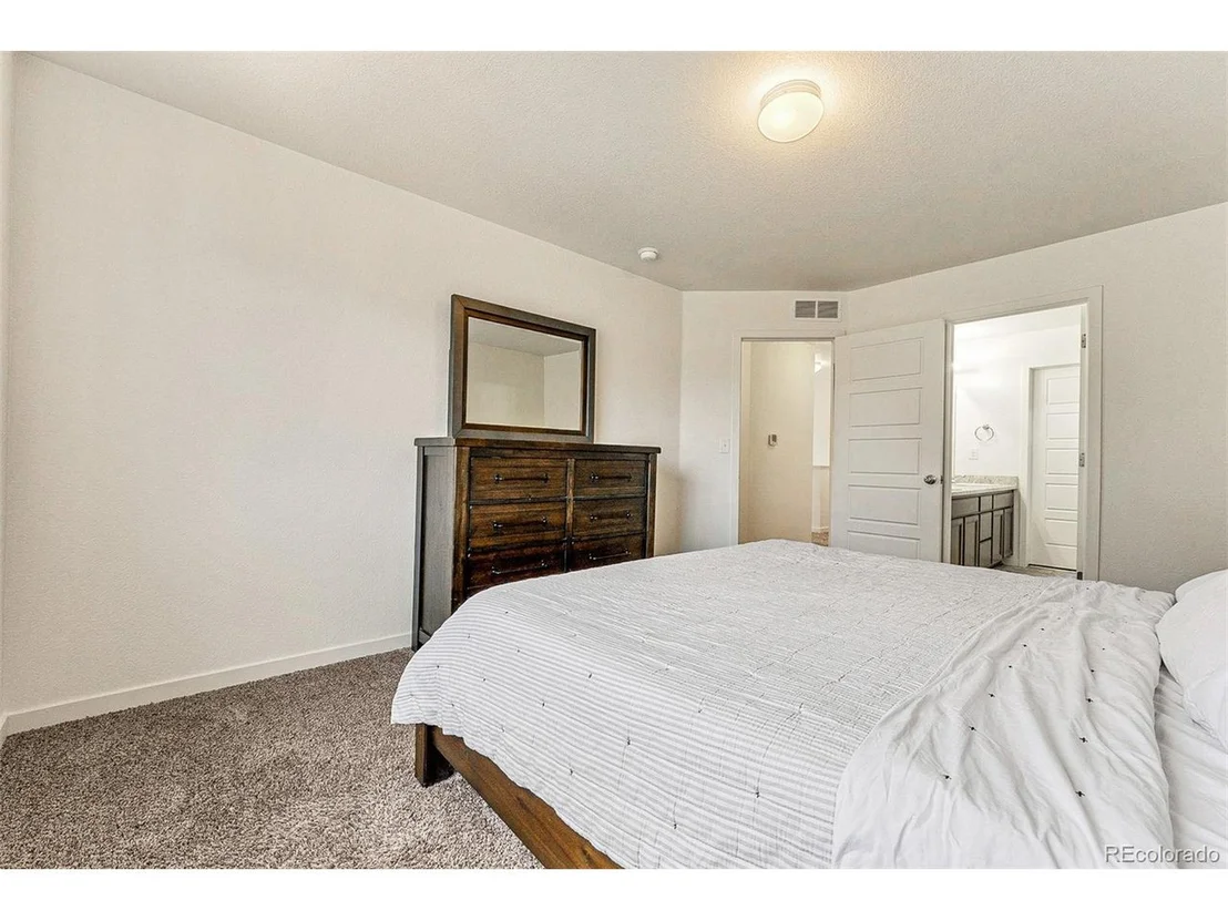 Photo of 20030 Elgin Dr