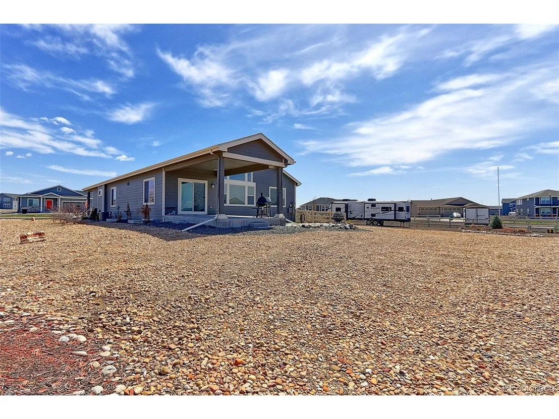 Photo of 465 Wyatt Dr