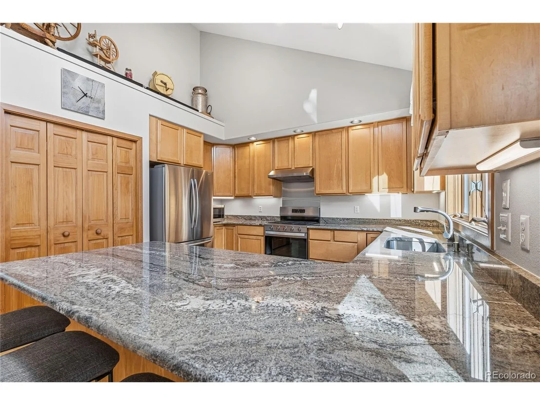 Photo of 9274 Sandy Ln