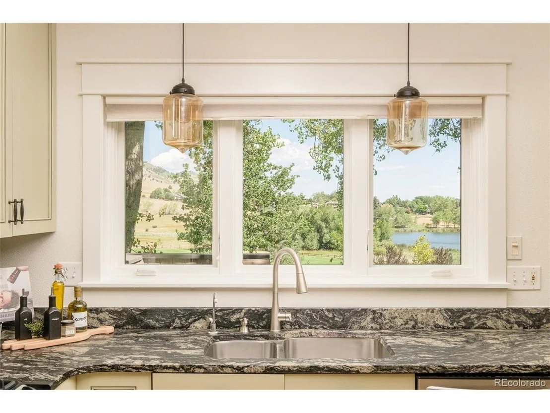 Photo of 485 Quail Cir