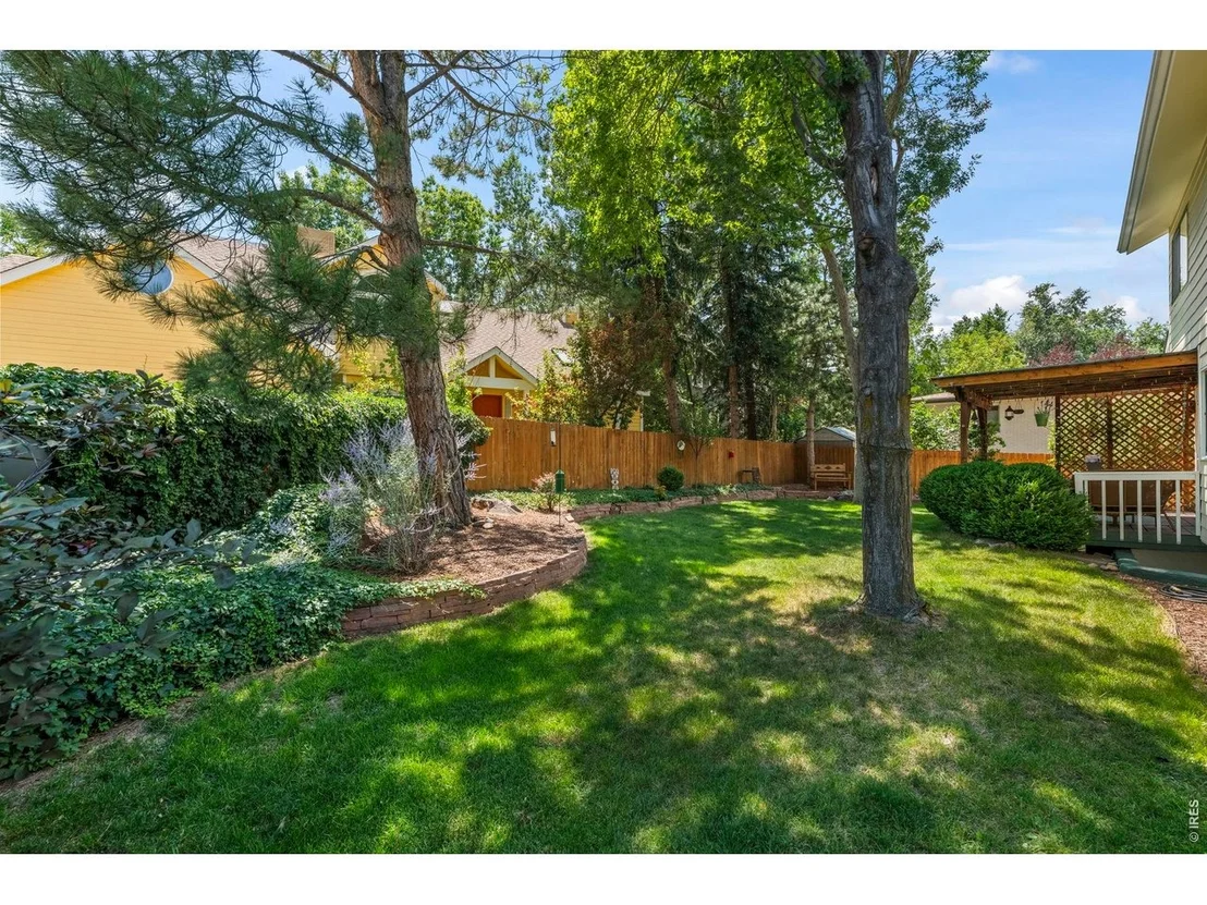 Photo of 1620 Oak Ave
