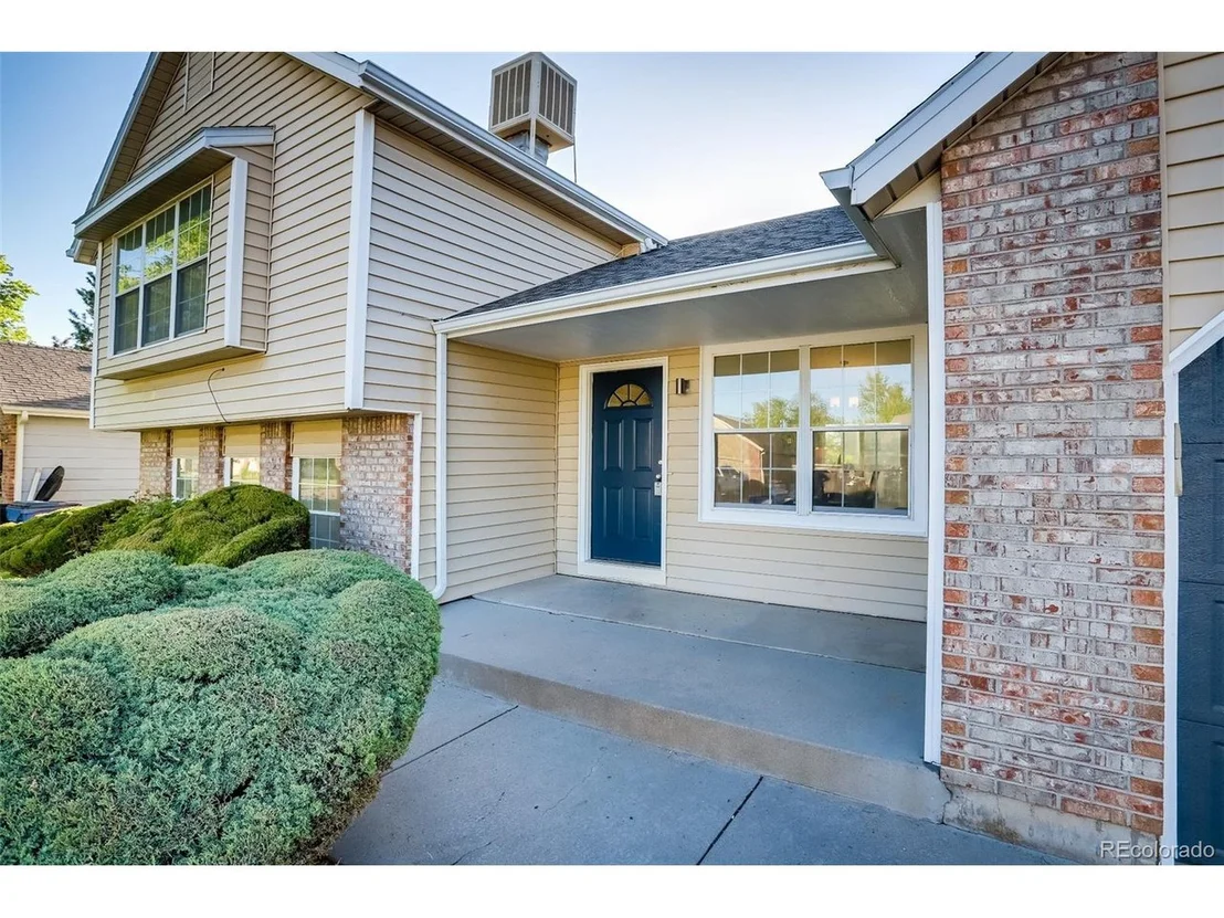 Photo of 4421 Eugene Way