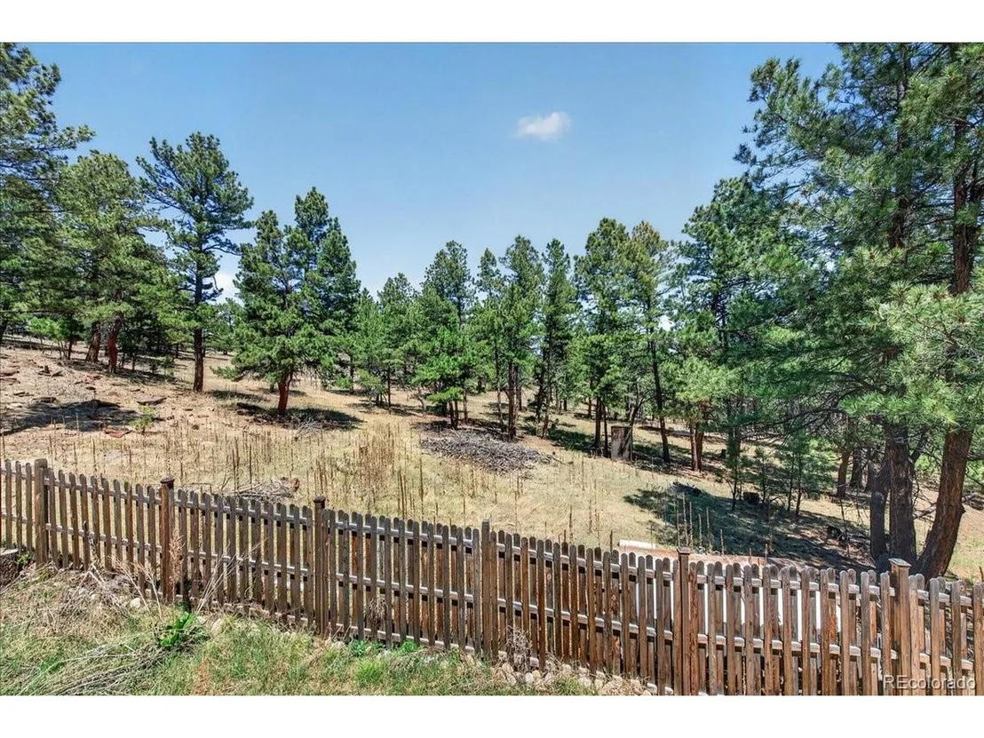 Photo of 22759 Amethyst Rd