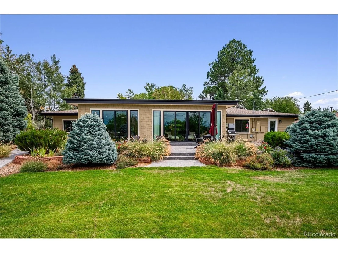 Photo of 31 Skyline Dr