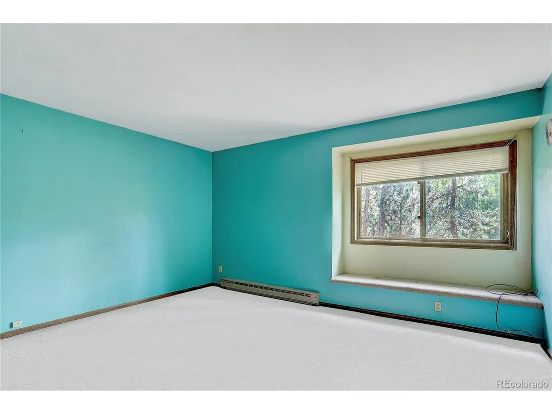 Photo of 26892 Main St
