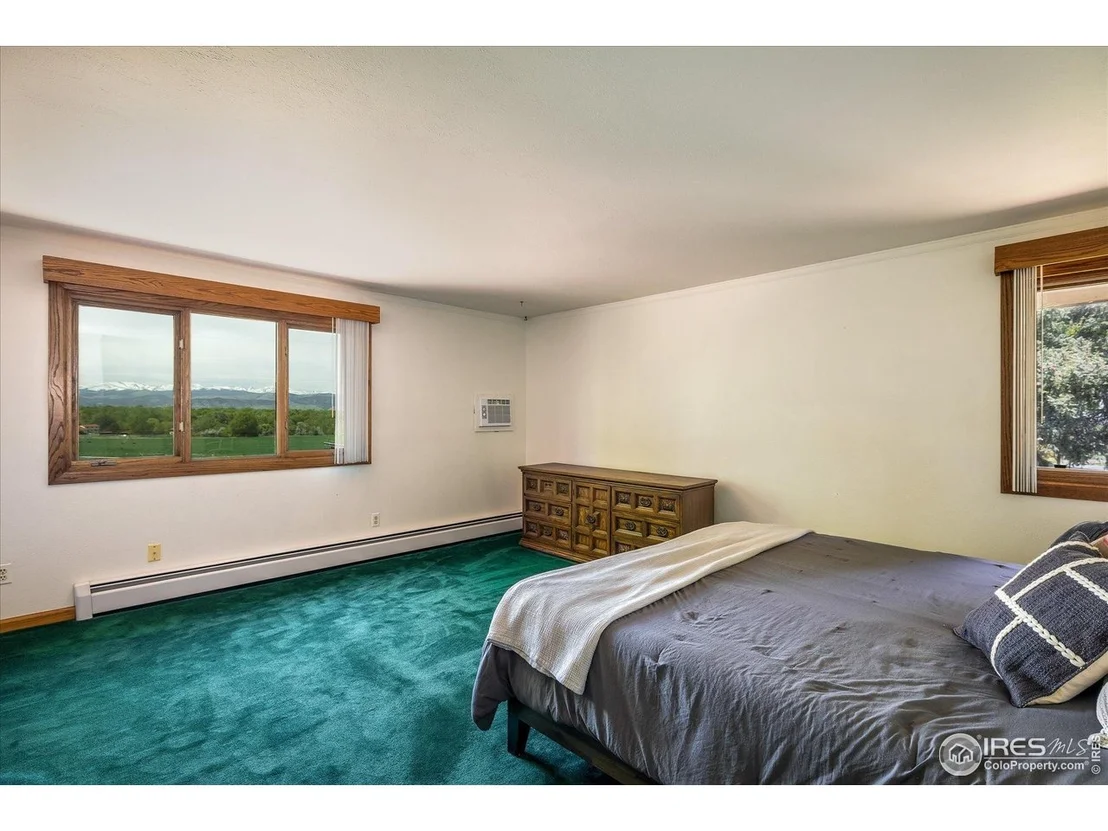 Photo of 2117 Stonehenge Cir