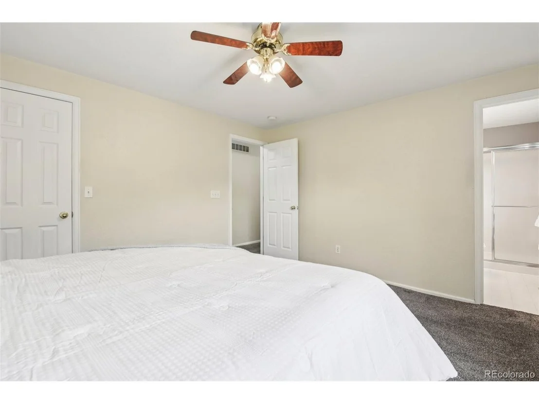 Photo of 2427 Cherry Cir