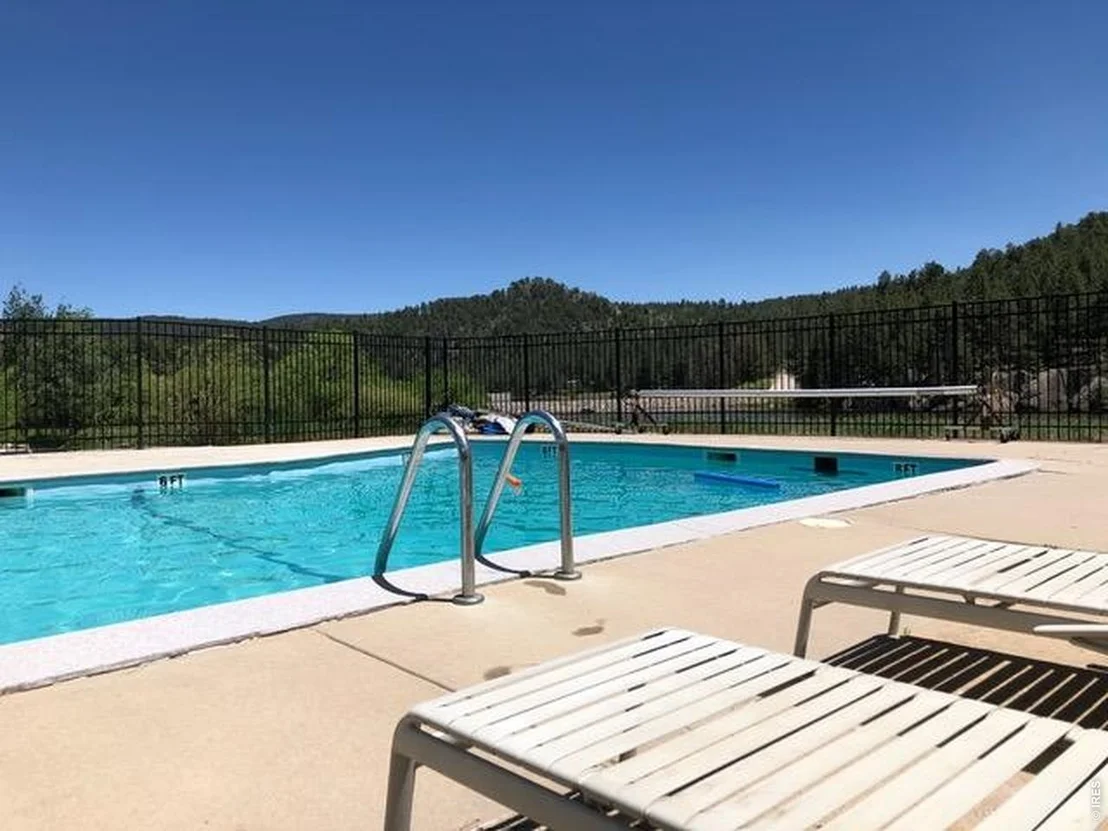 Photo of 760 Hickory Dr