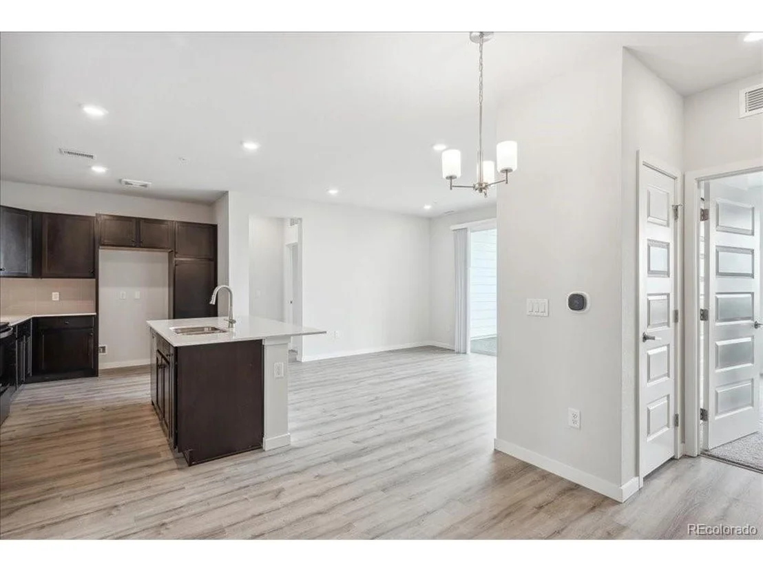 Photo of Unit 1303 at 487 Interlocken Blvd