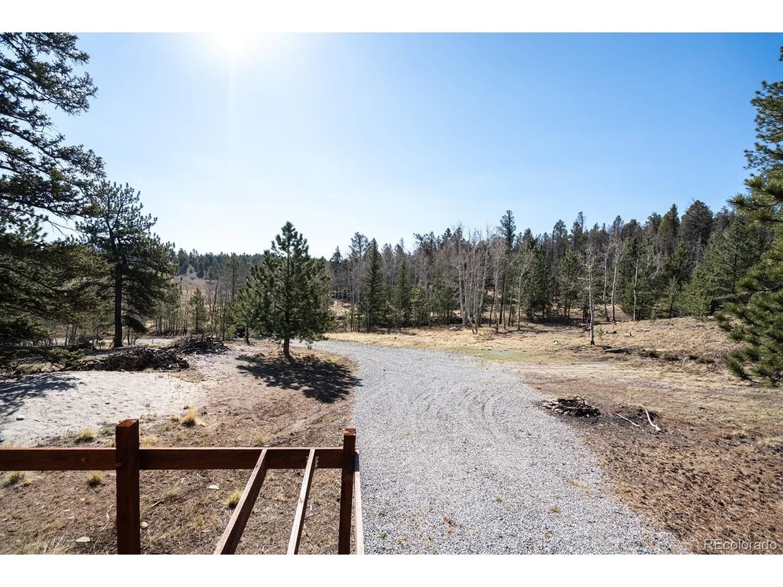 Photo of 1657 Windmill Dr