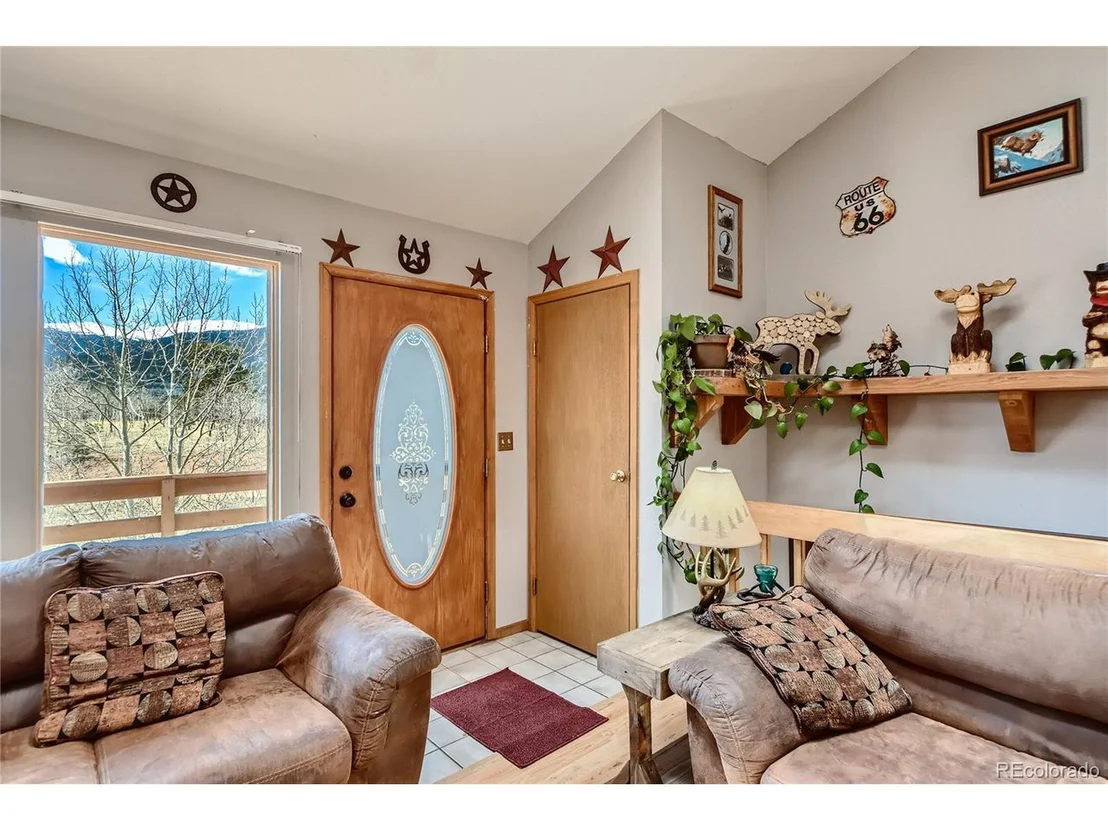 Photo of 228 Quartz Cir