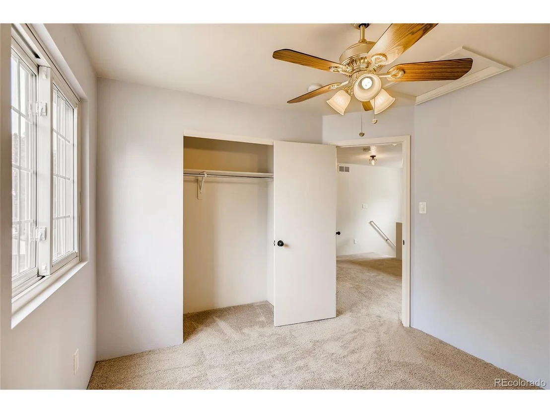 Photo of 6126 Shamrock Cir