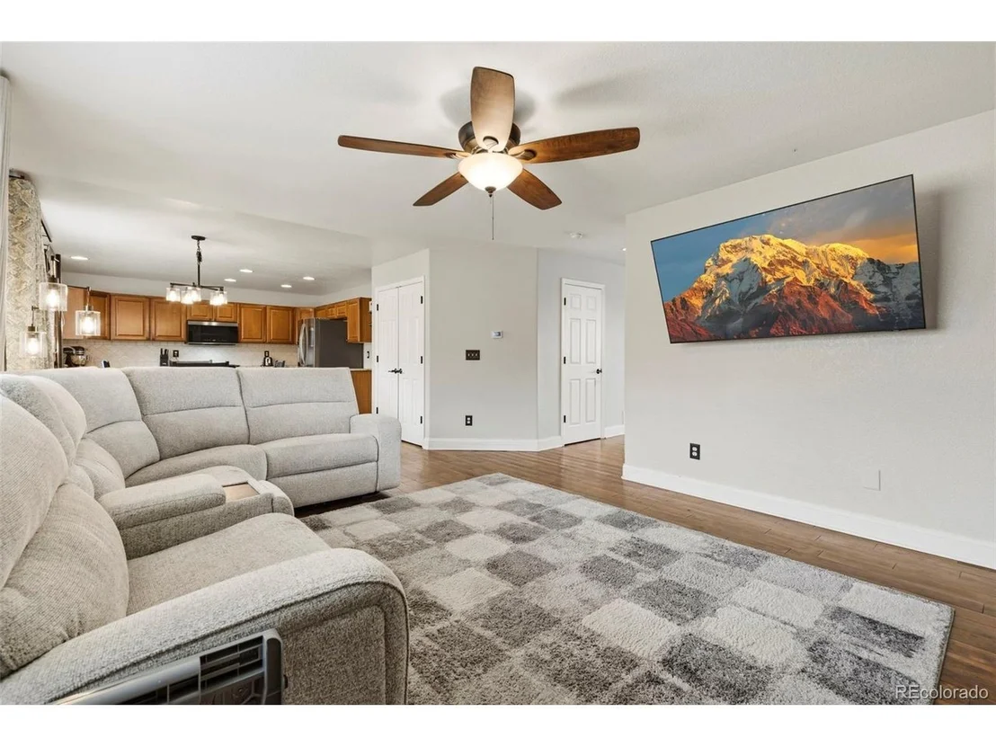 Photo of 453 Oxbow Dr