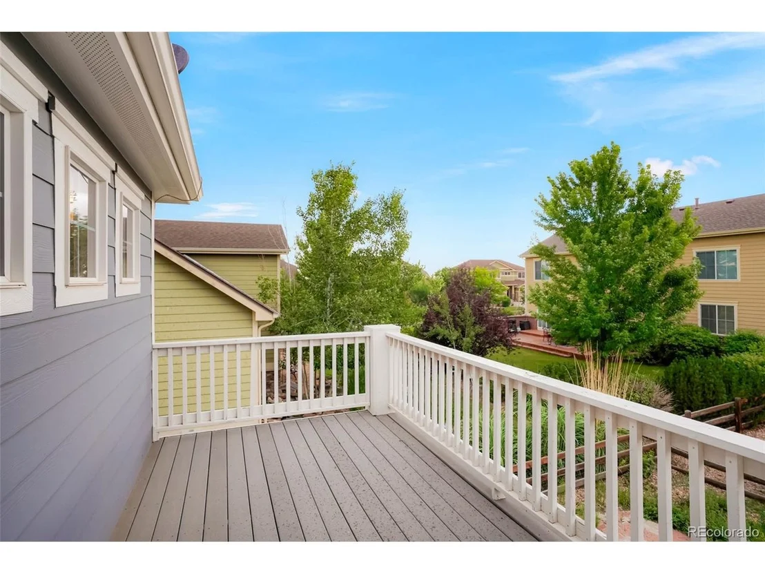 Photo of 520 N Flat Rock Cir