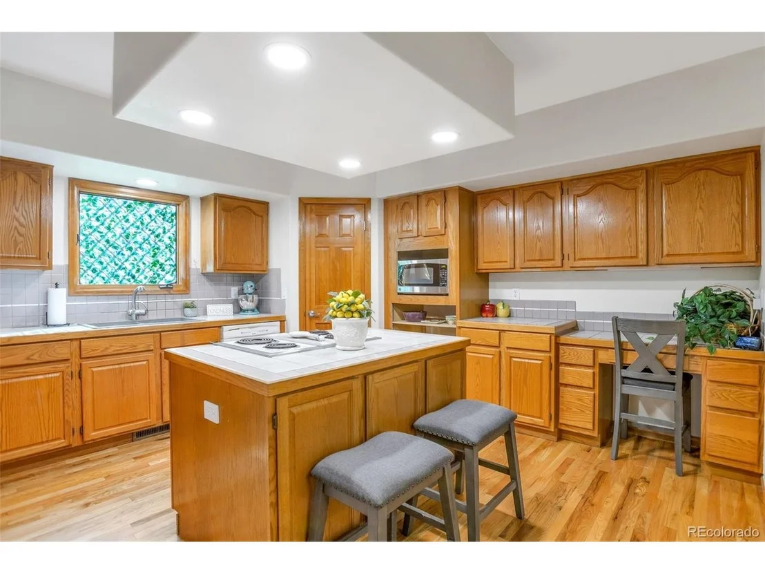 Photo of 5203 Golf Course Dr