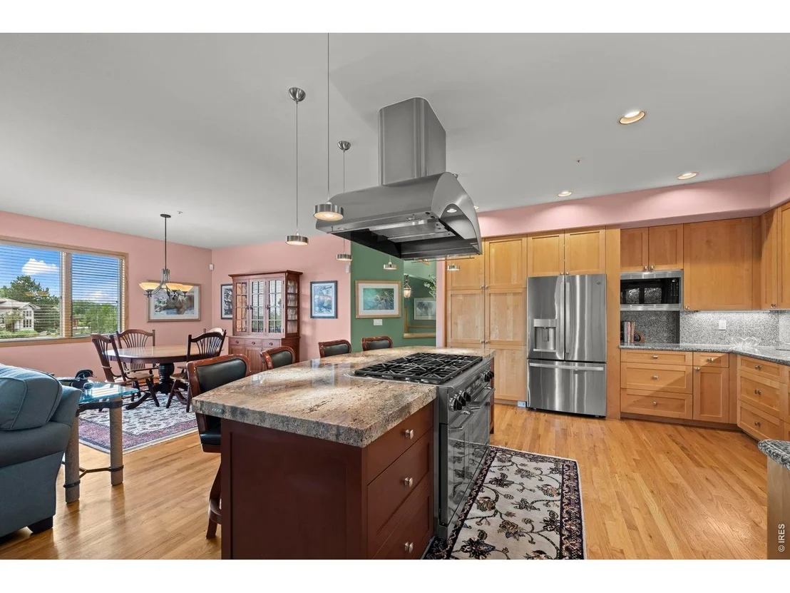 Photo of 7542 Crestview Dr