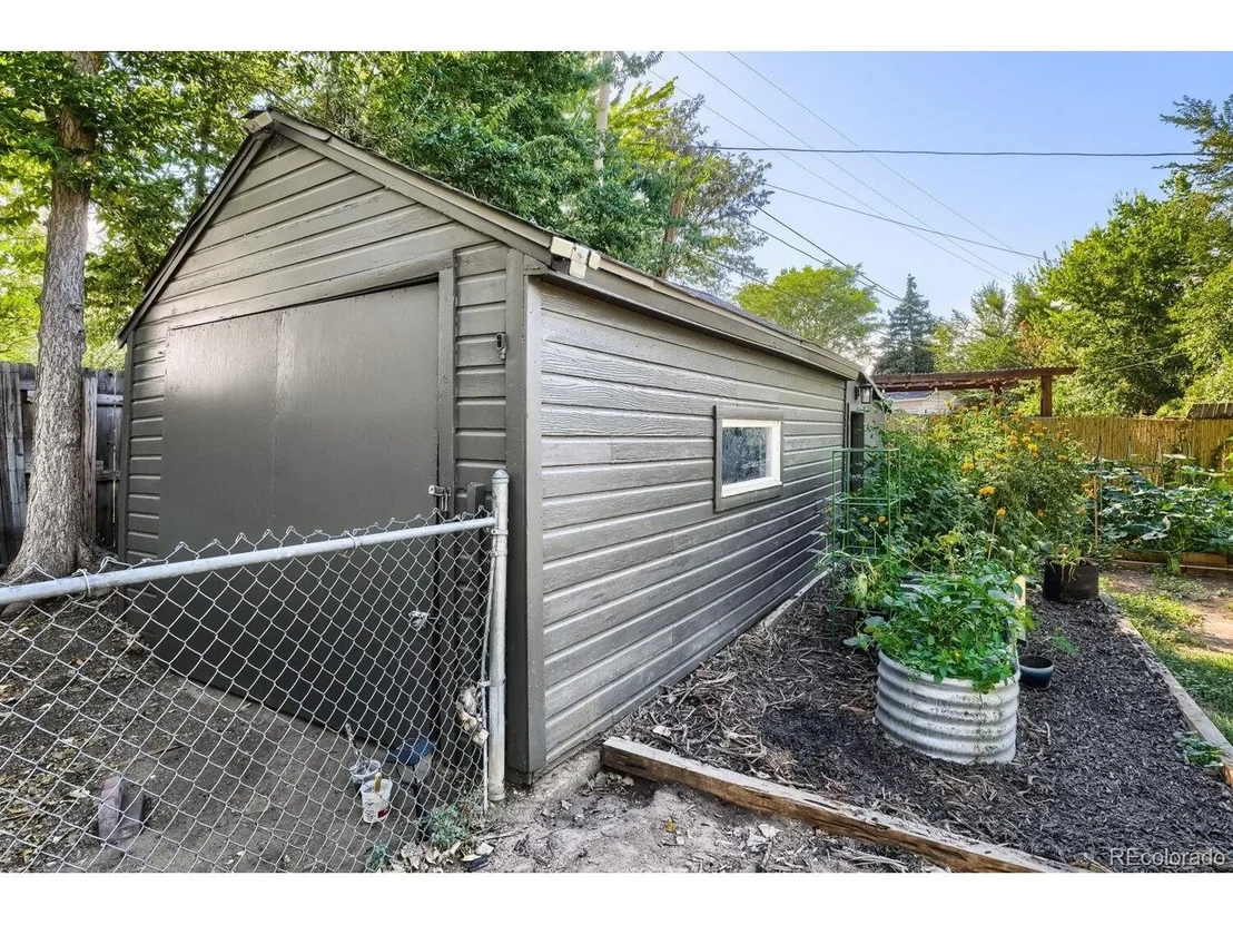 Photo of 5341 Primrose Ln