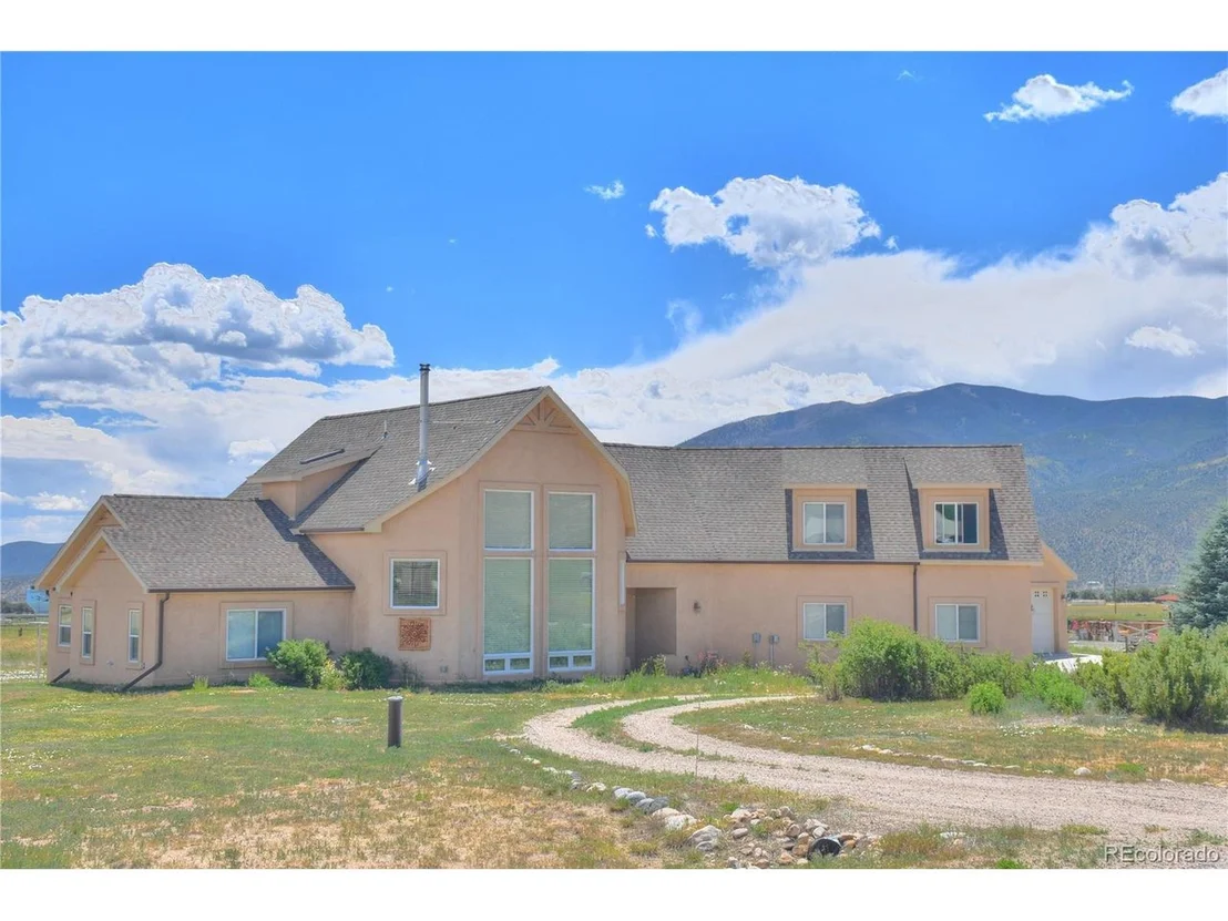 Photo of 8250 Windmill Ln
