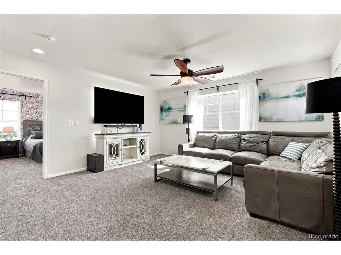 Photo of 3943 White Leaf Pl