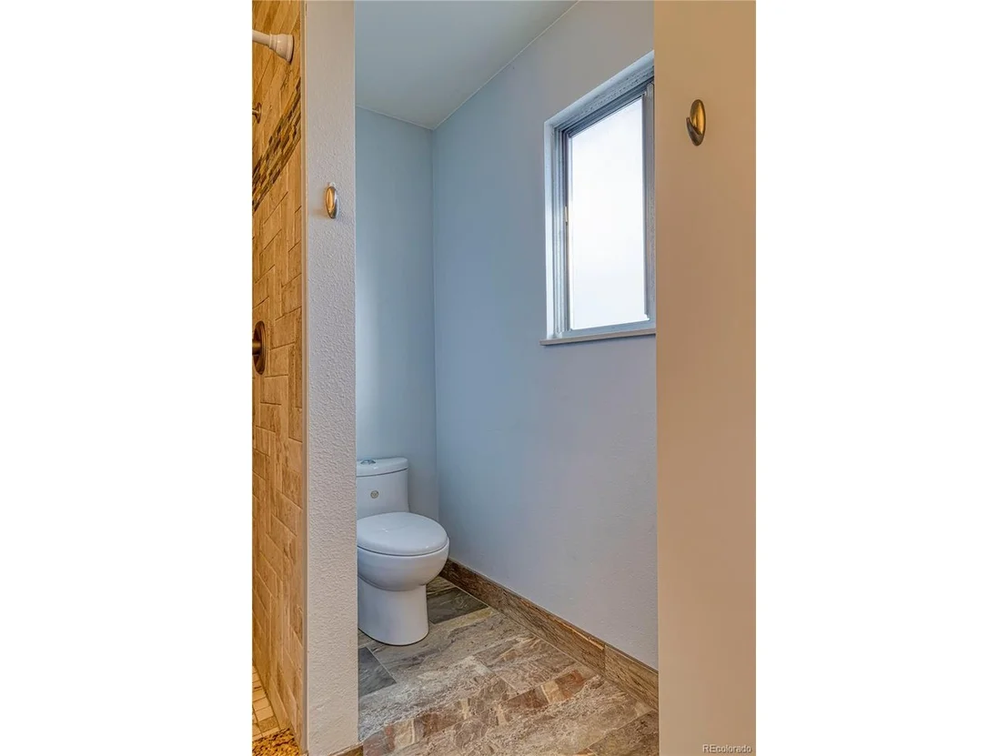 Photo of 6812 Blue Jay Dr