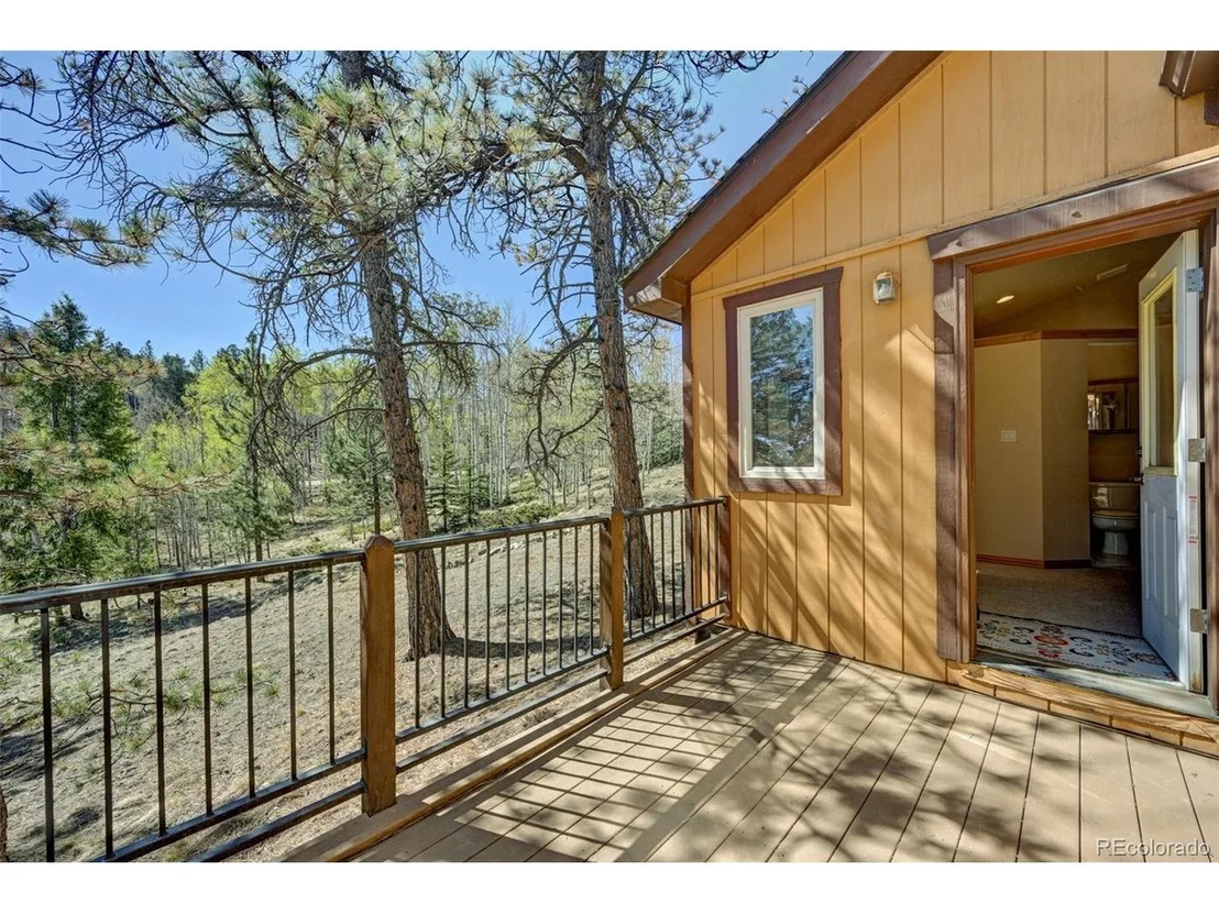 Photo of 447 Blacksmith Rd