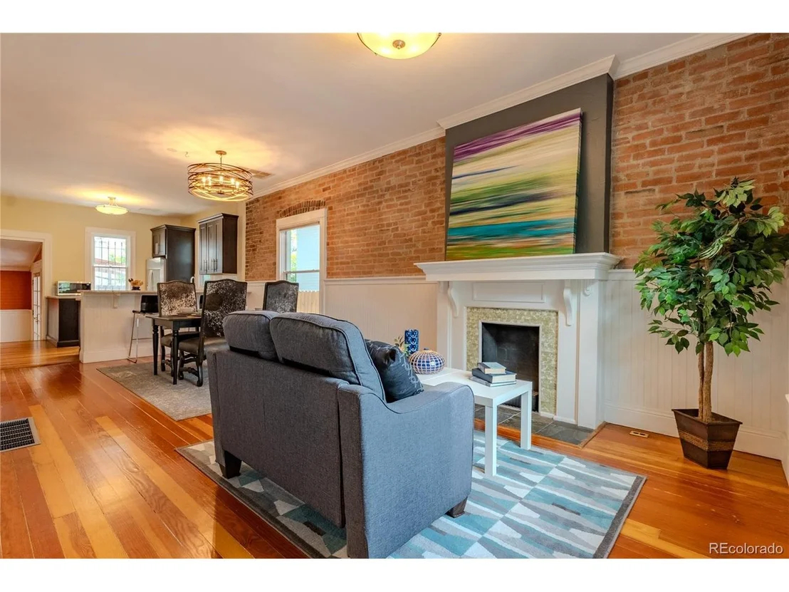 Photo of 132 Delaware St