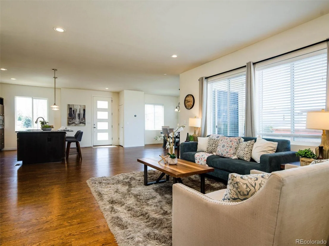 Photo of 9729 Dunning Cir