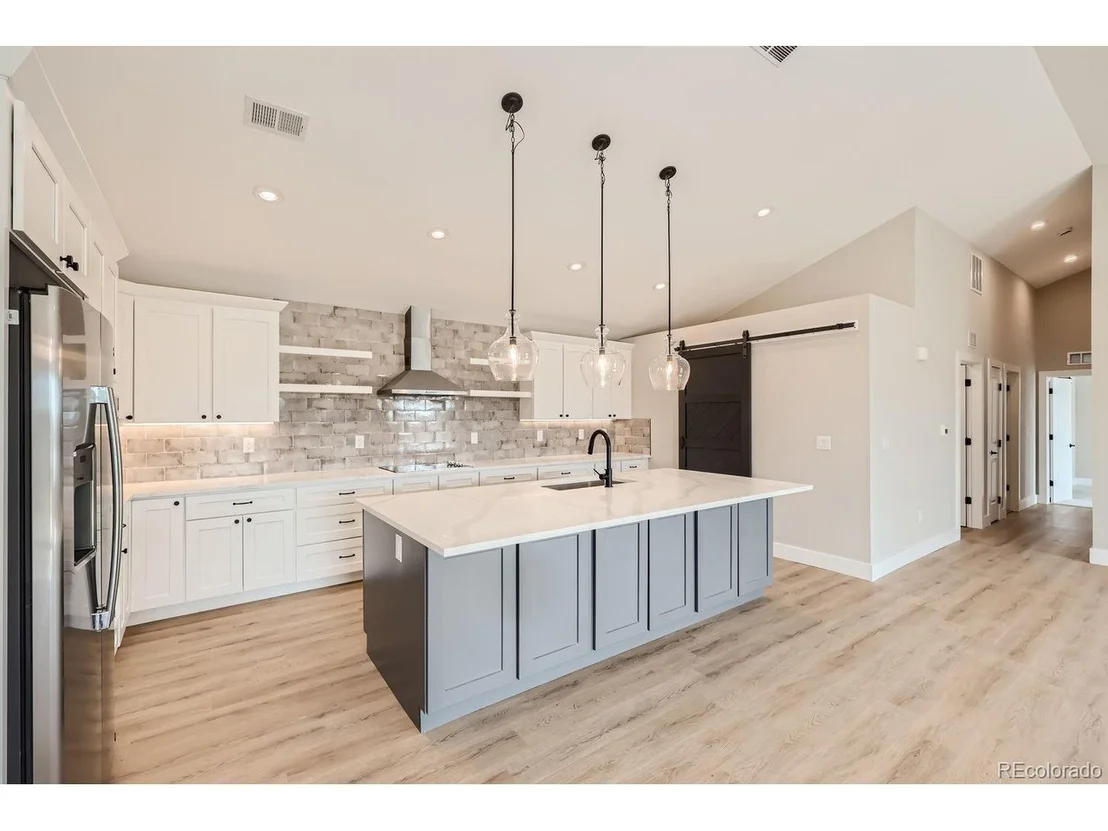 Photo of 3788 Longs Peak Cir