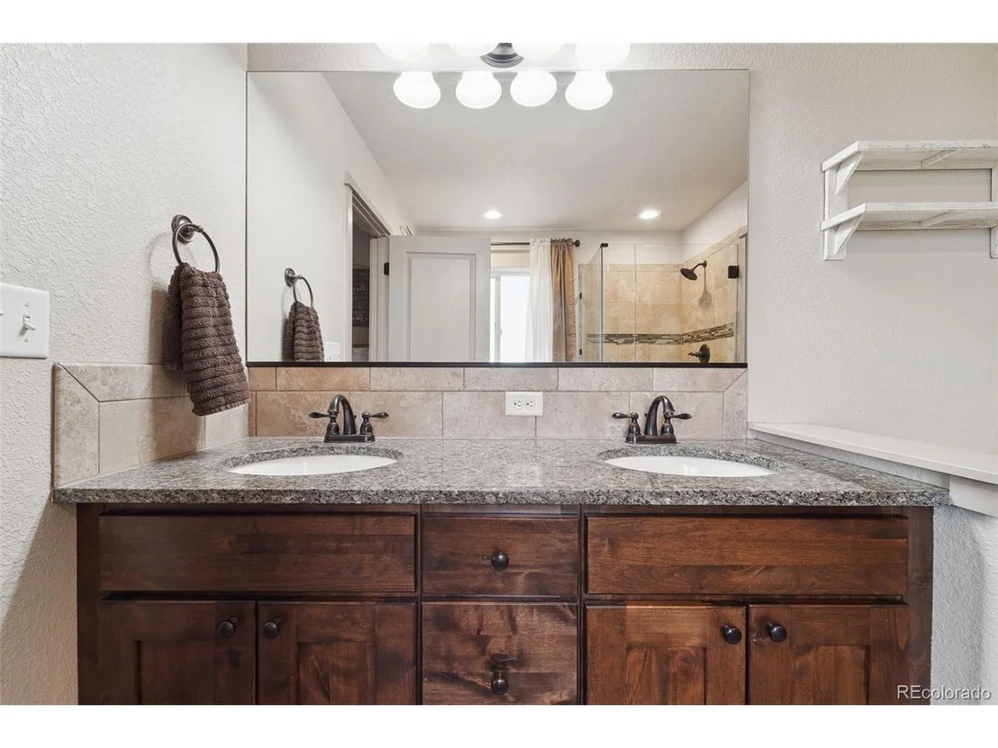 Photo of 349 Sunset Dr