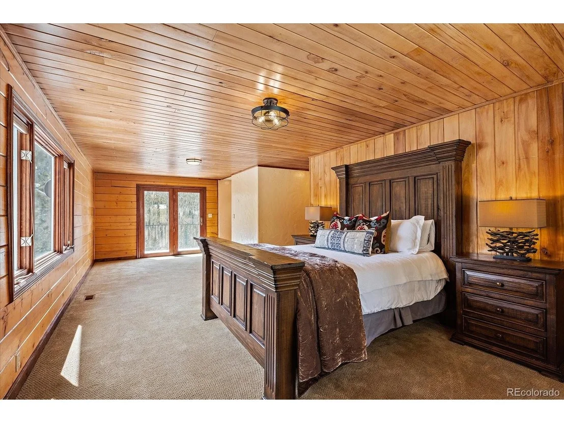 Photo of 81 Mountain View Dr