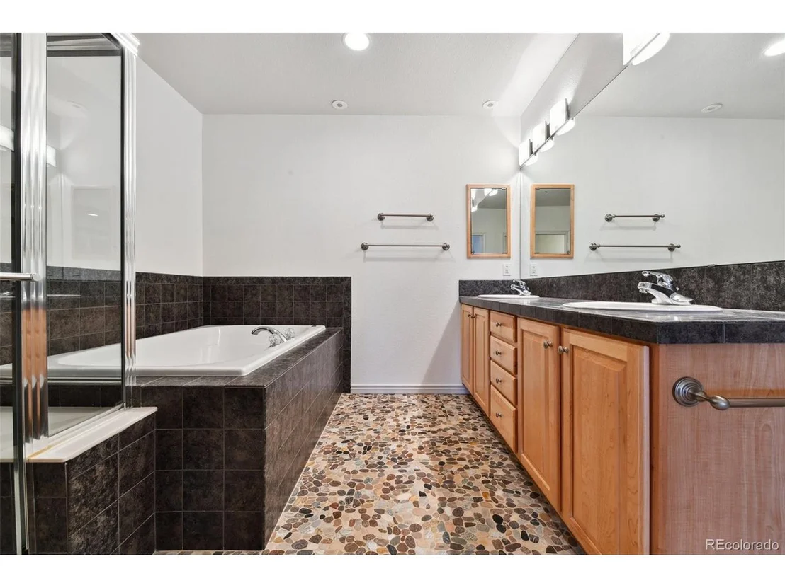 Photo of 250 Laramie Blvd