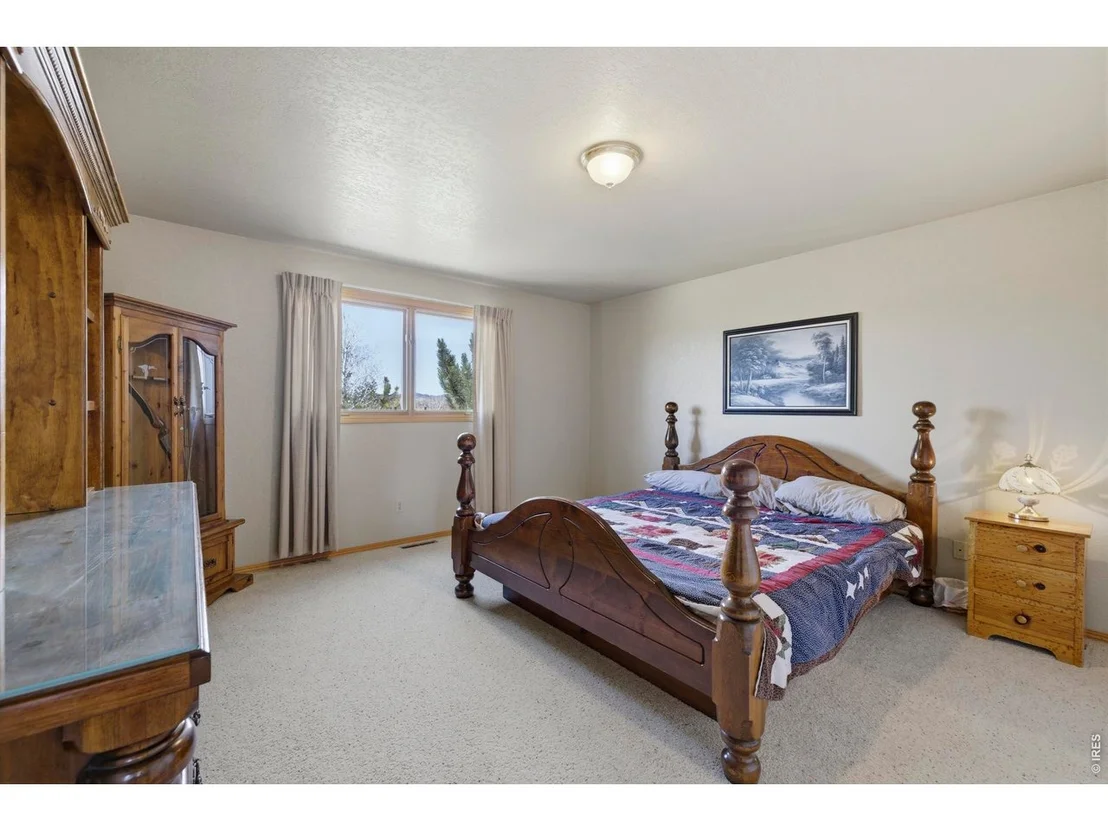 Photo of 3363 Crest Dr