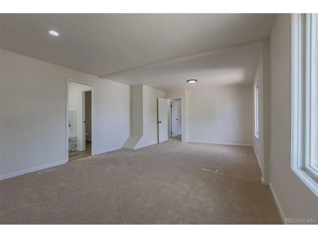 Photo of 4464 Davenport Way
