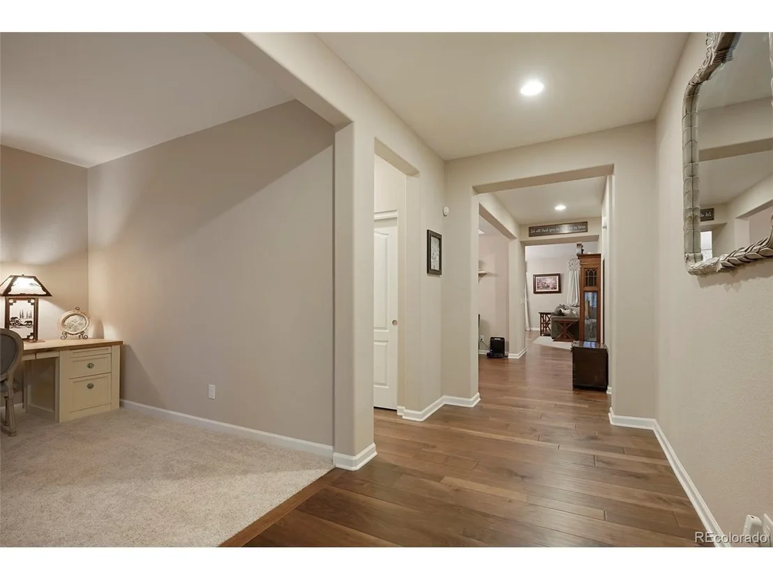 Photo of 7598 Oasis Dr