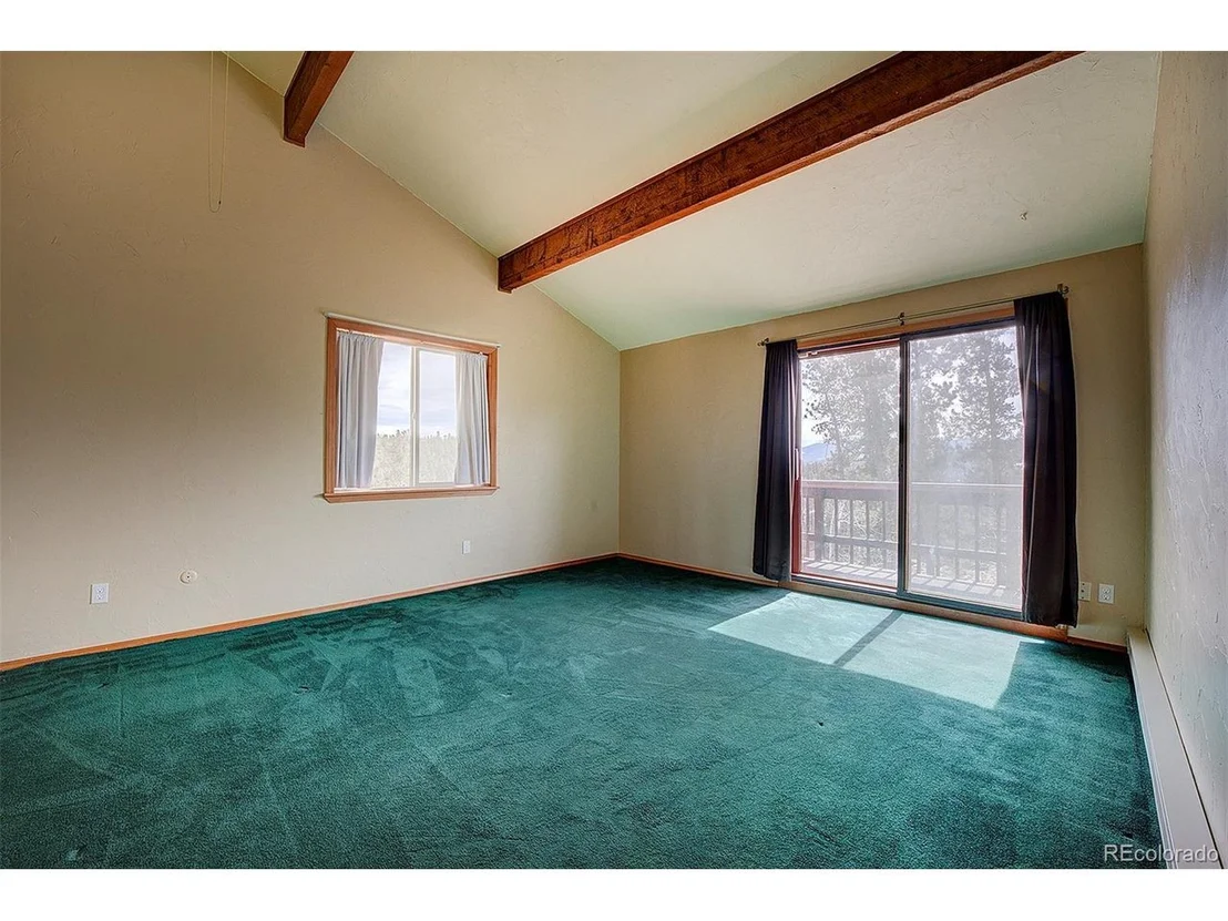 Photo of 1102 Hitchrack Rd