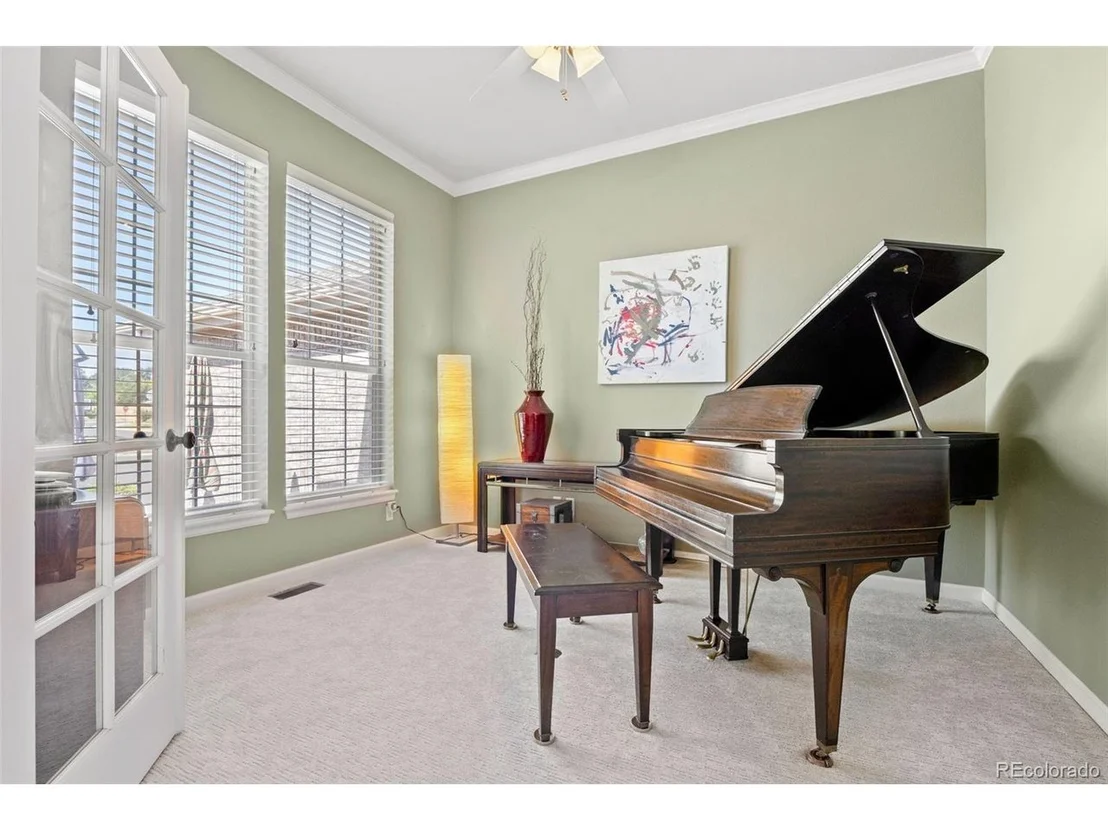 Photo of 5937 Lance Pl