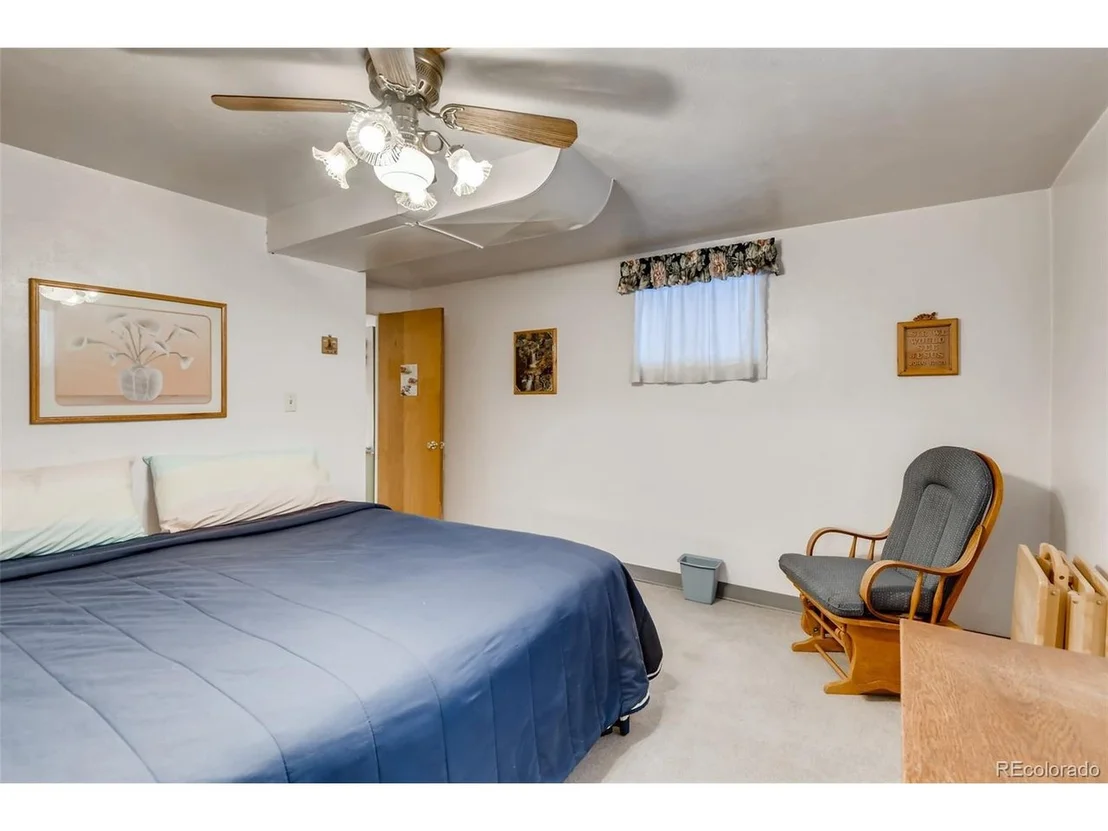 Photo of 1 Yates St