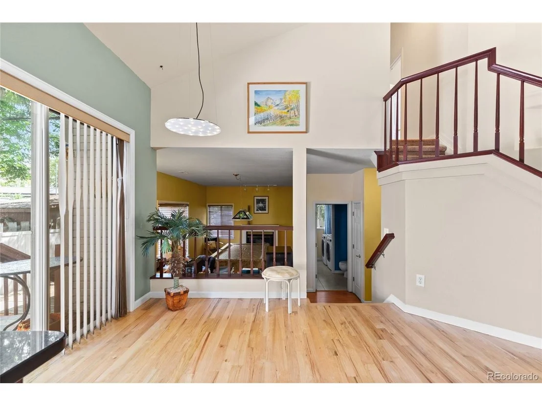 Photo of 4945 Tesla Cir