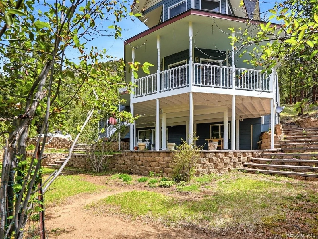 Photo of 1458 Crow Creek Rd