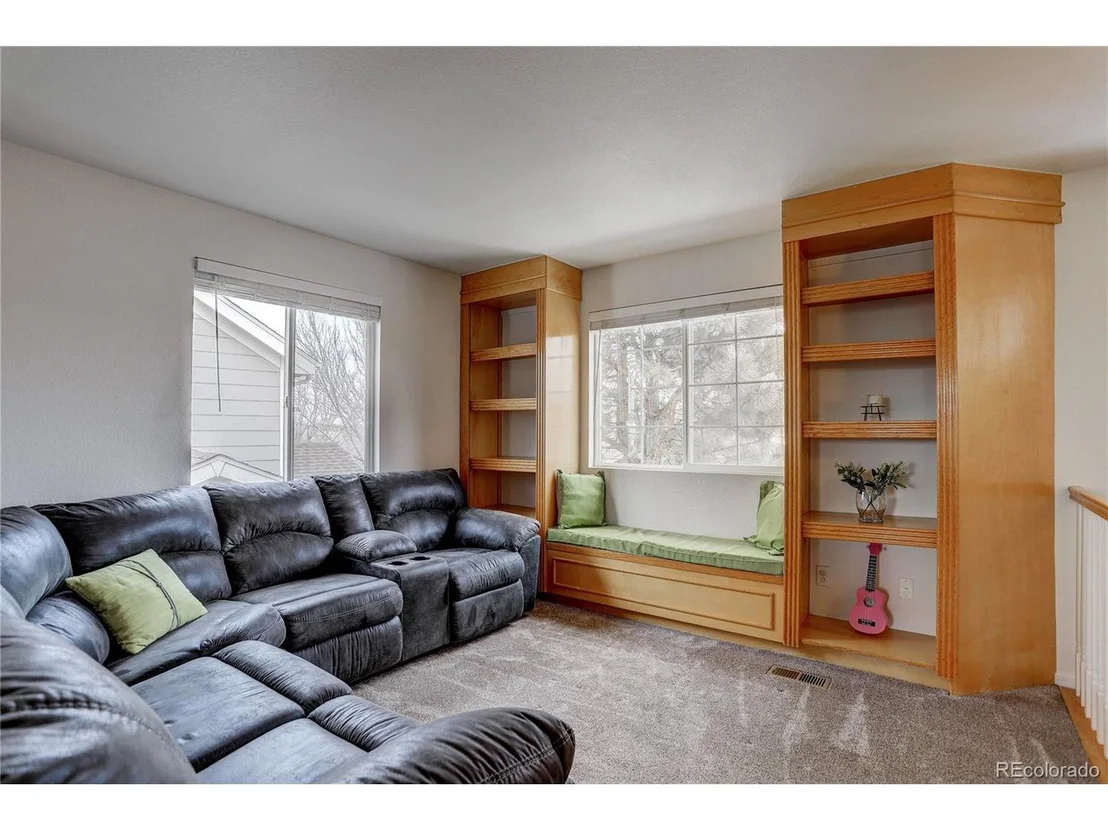 Photo of 5347 Rhyolite Way
