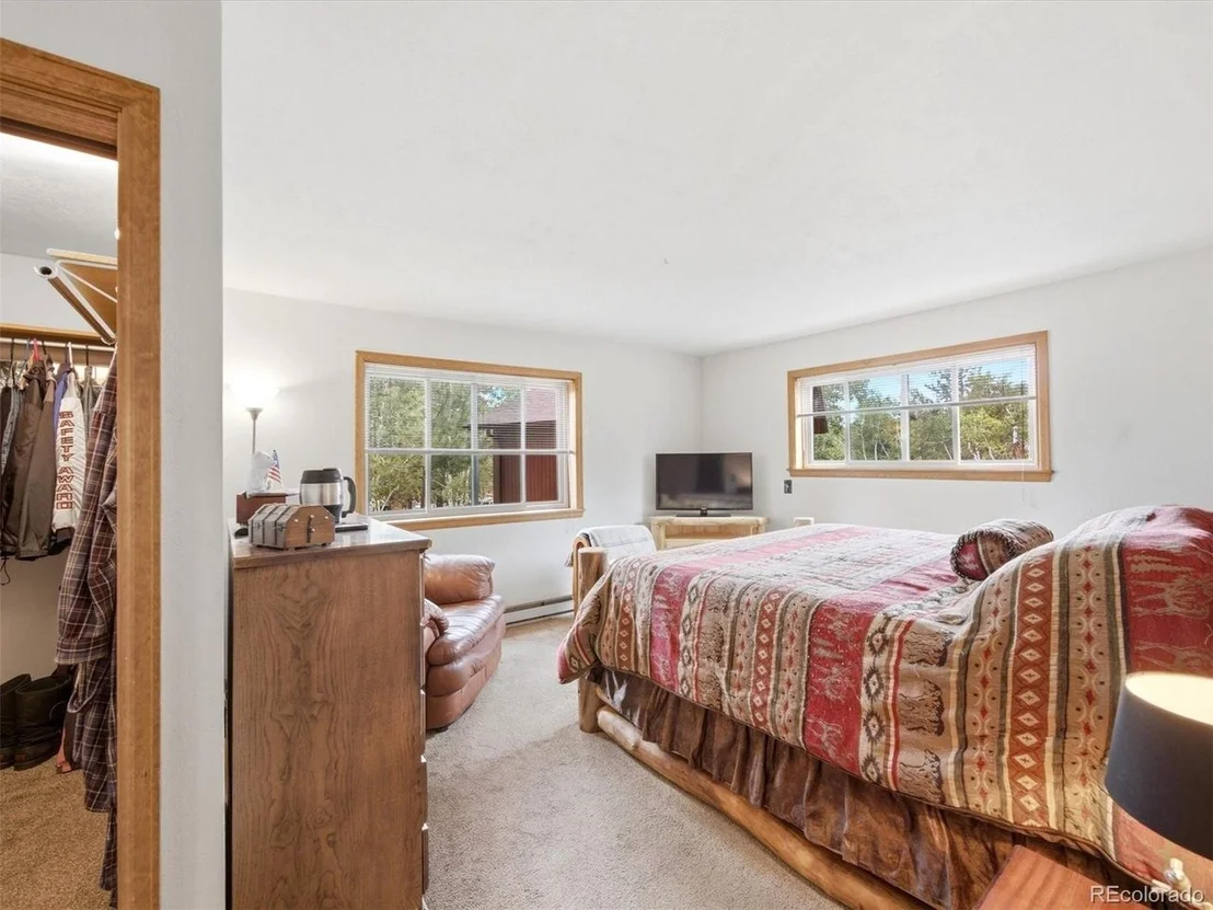 Photo of 46 Bay Ln