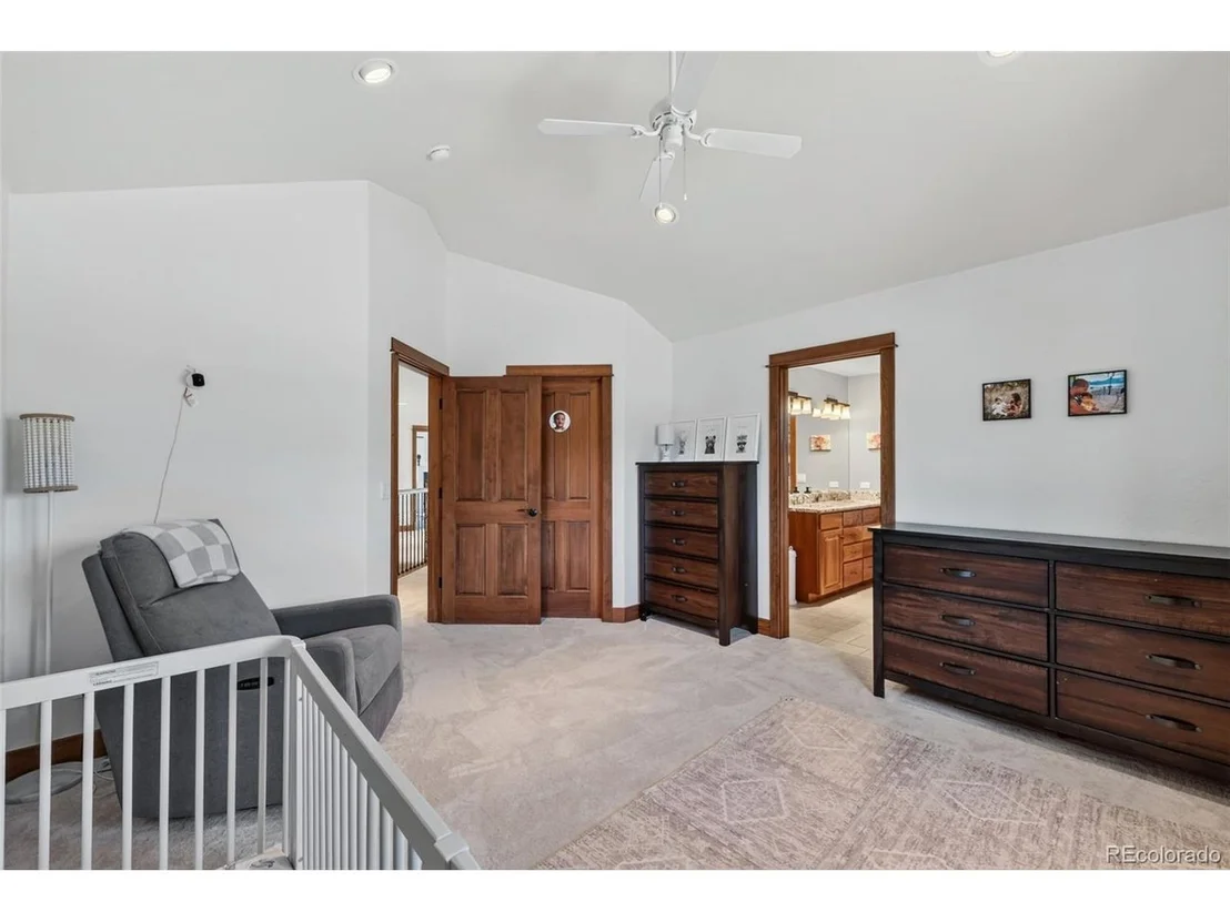 Photo of 10 Dylan Ct