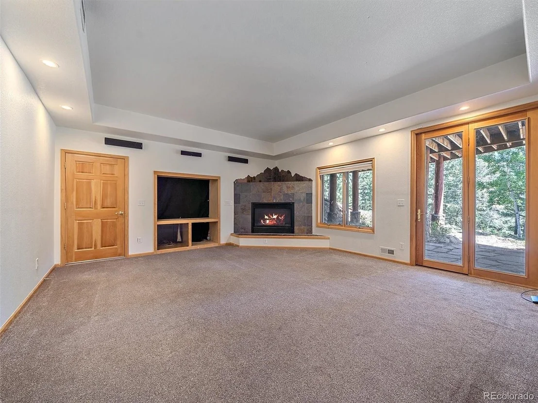 Photo of 187 Blue Spruce Dr
