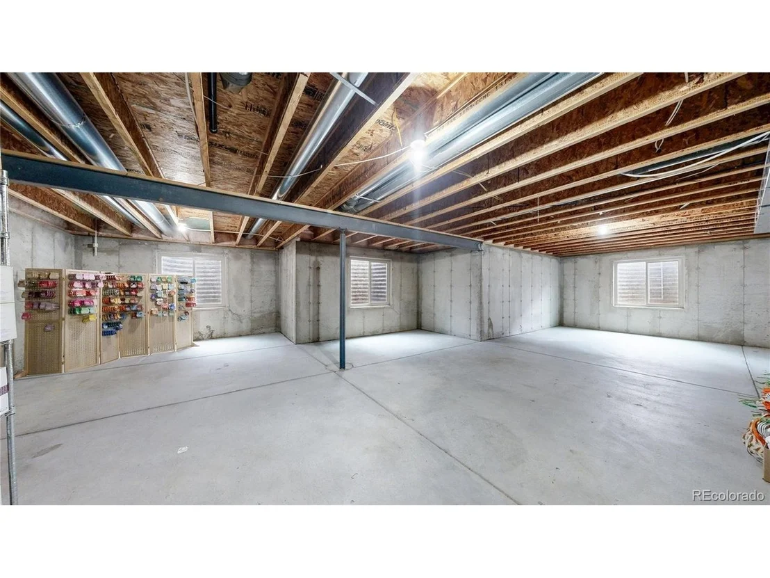 Photo of 517 Dee Rd