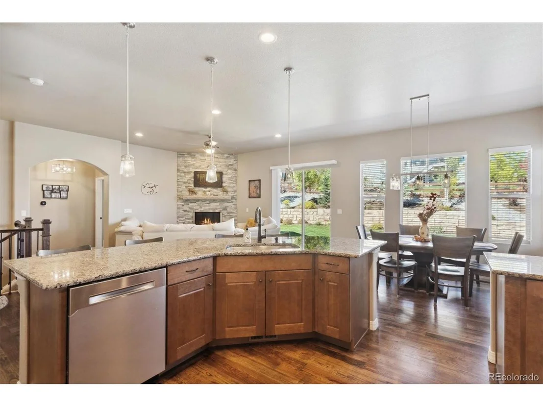 Photo of 3256 Waterfront Dr