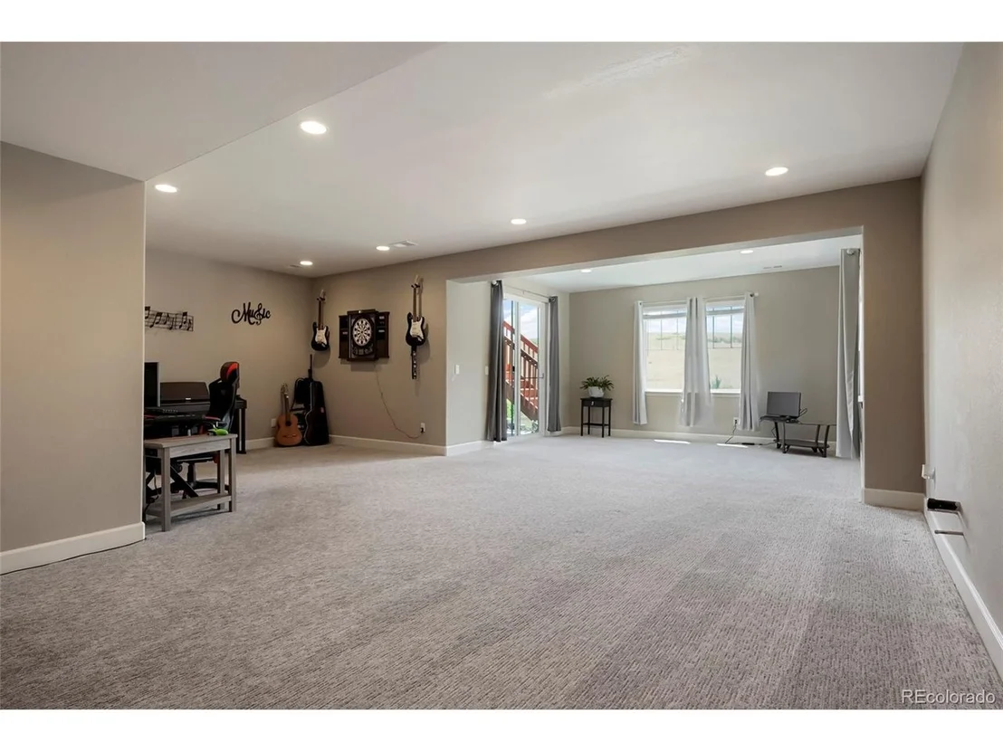 Photo of 6040 Clover Ridge Cir